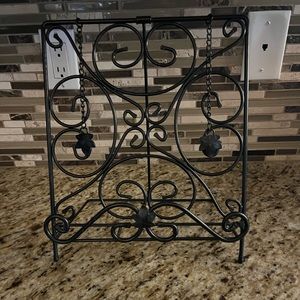 Longaberger Cookbook Stand.